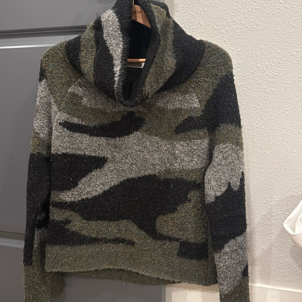 Camouflage sweater
